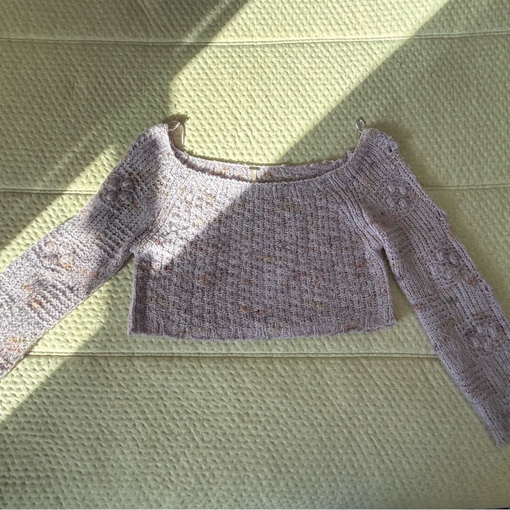 Cropped Free People off Shoulder Purple Sweater Size L
